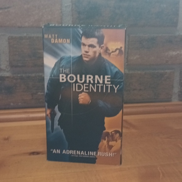 6/$15 The bourne identity vhs Videotape - Picture 8 of 8